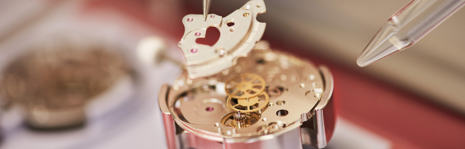 法穆兰手表官方售后维修服务点