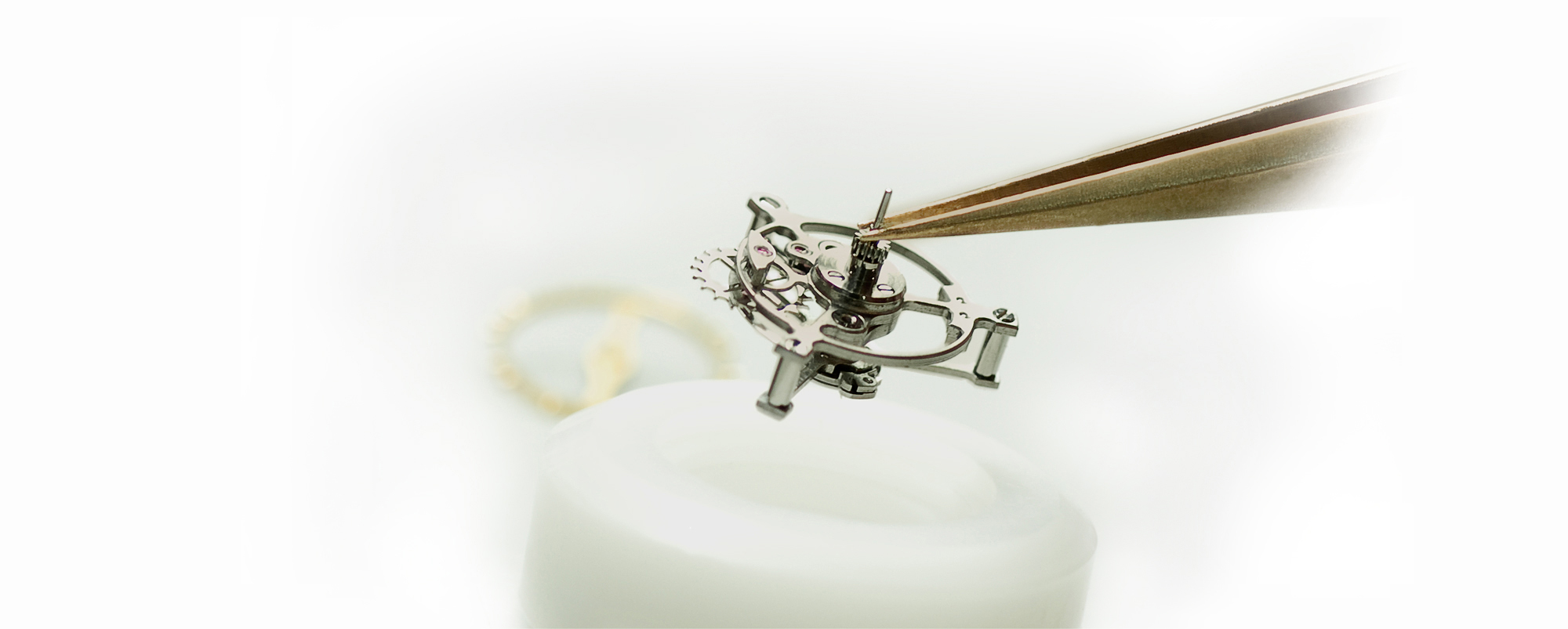 法穆兰手表维修价目表（法穆兰指针受磁）